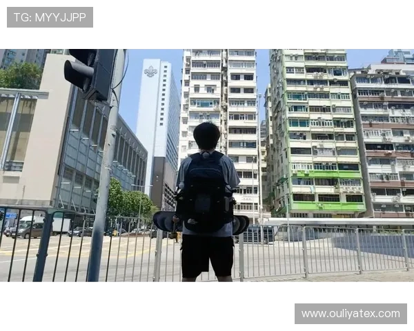 重庆滑板队创新包夹技战术引领滑板运动新潮流